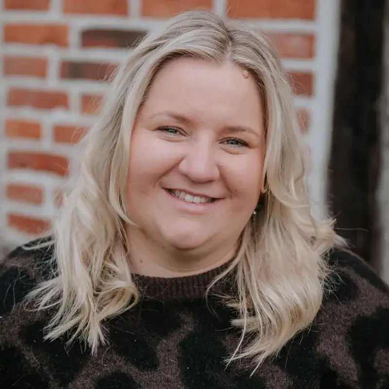 anne-loewenstein-immobilien-team-#2-johanna3